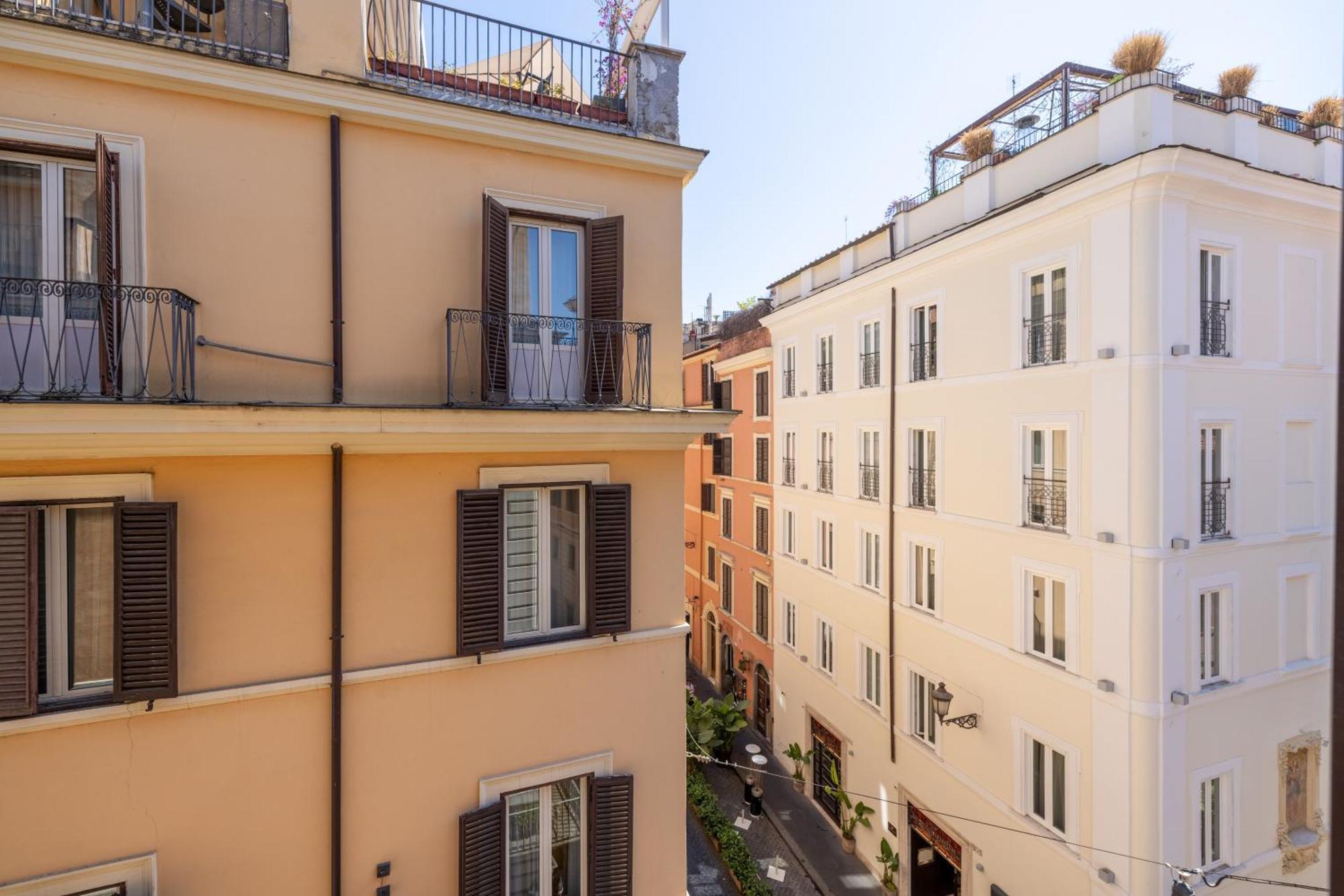Charming Apartment At Spanish Steps, No Elevator Róma Kültér fotó